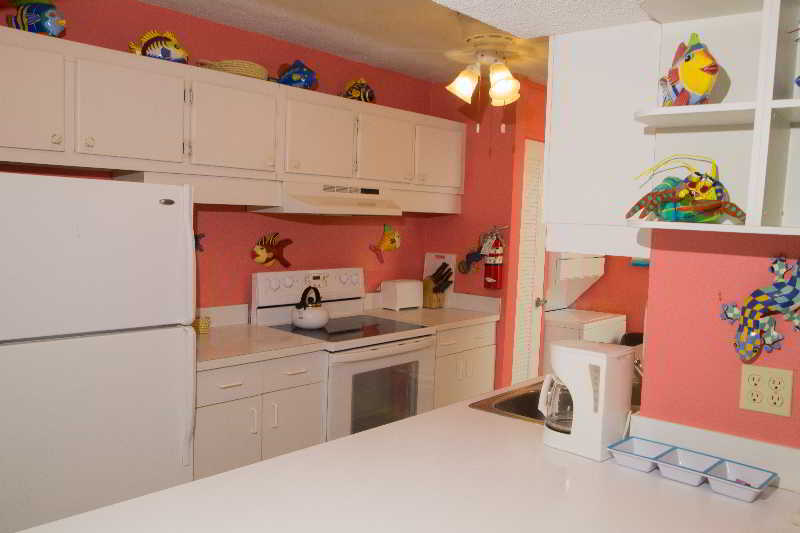 Sugar Beach Condominiums Resort Кристианстед Экстерьер фото